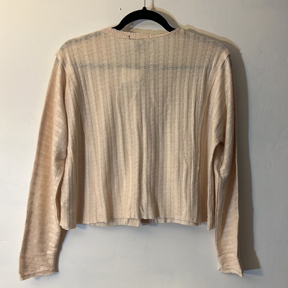 NWT cream colored cardigan top - Picture 3 of 3